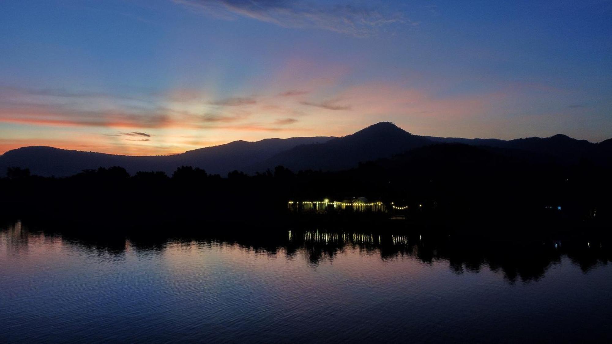 Kampot Riverfront Boutique المظهر الخارجي الصورة